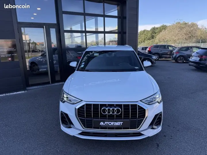 Audi Q3 2021 photo 5
