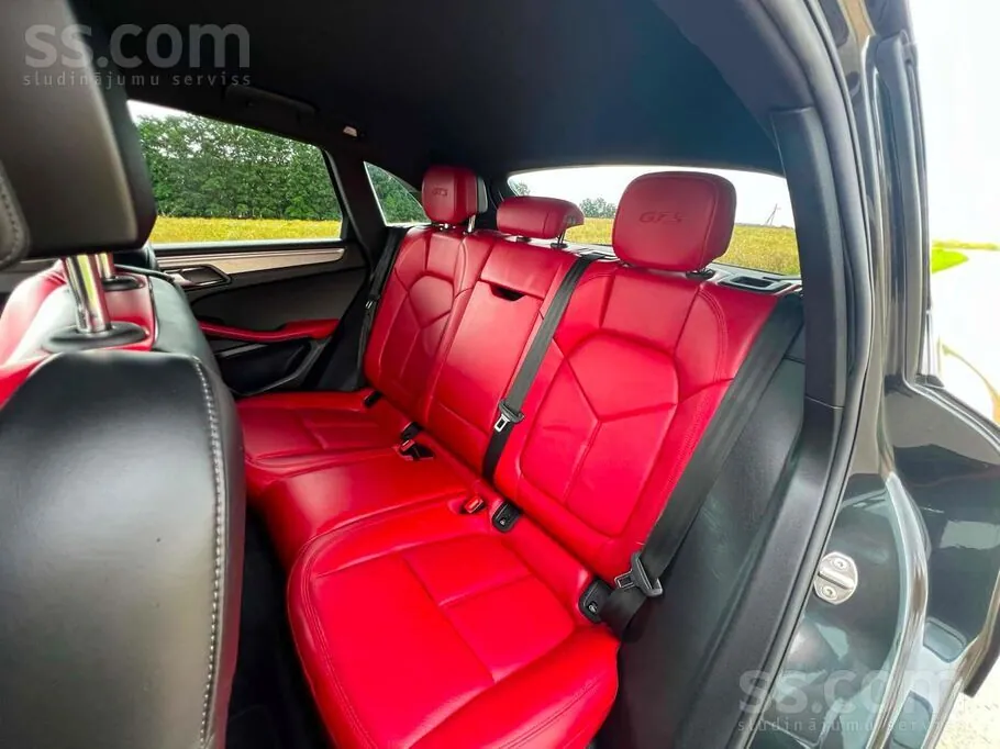 Porsche Macan 2018 photo 2