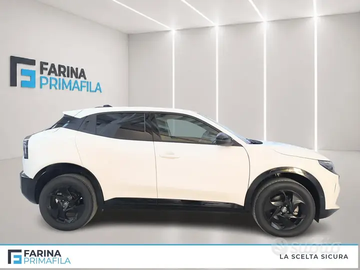 Alfa Romeo Junior 2026 photo 4