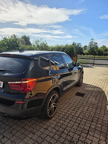 BMW X3 2011 photo 4