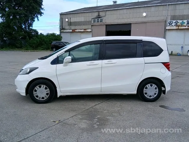 Honda Freed Flex 2009 photo 4