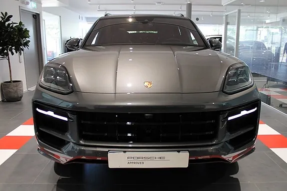 Porsche Cayenne S 2026 photo 3