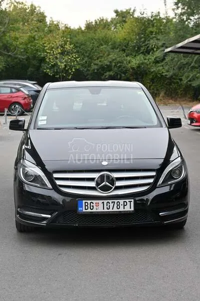 Mercedes-Benz B-Class 2014 photo 4