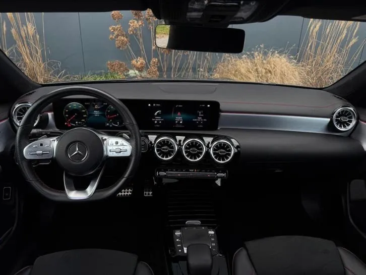 Mercedes-Benz Cla 2021 photo 2