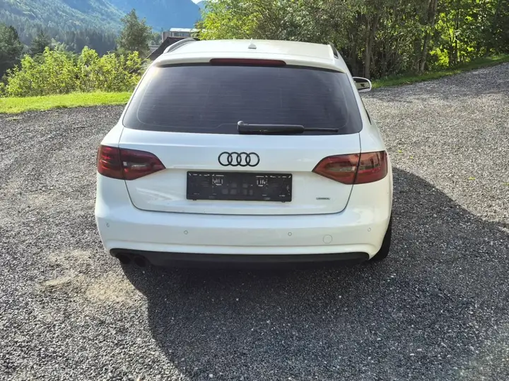 Audi A4 2014 photo 3