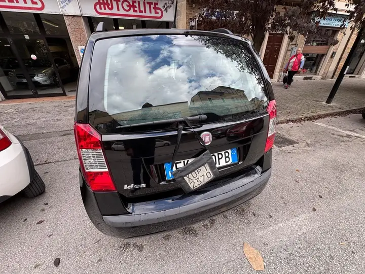 Fiat Idea 2011 photo 4