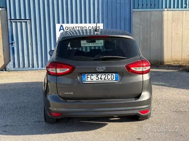Ford C-Max 2016 photo 5