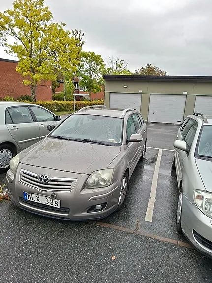 Toyota Avensis 2007 photo 2