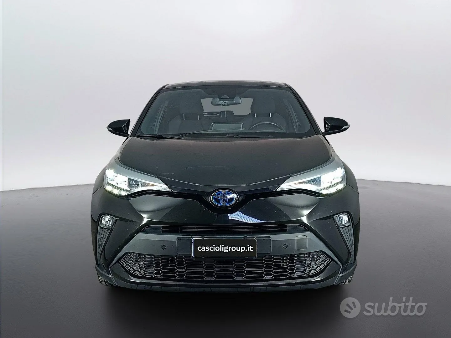 Toyota C-Hr 2023 photo 2