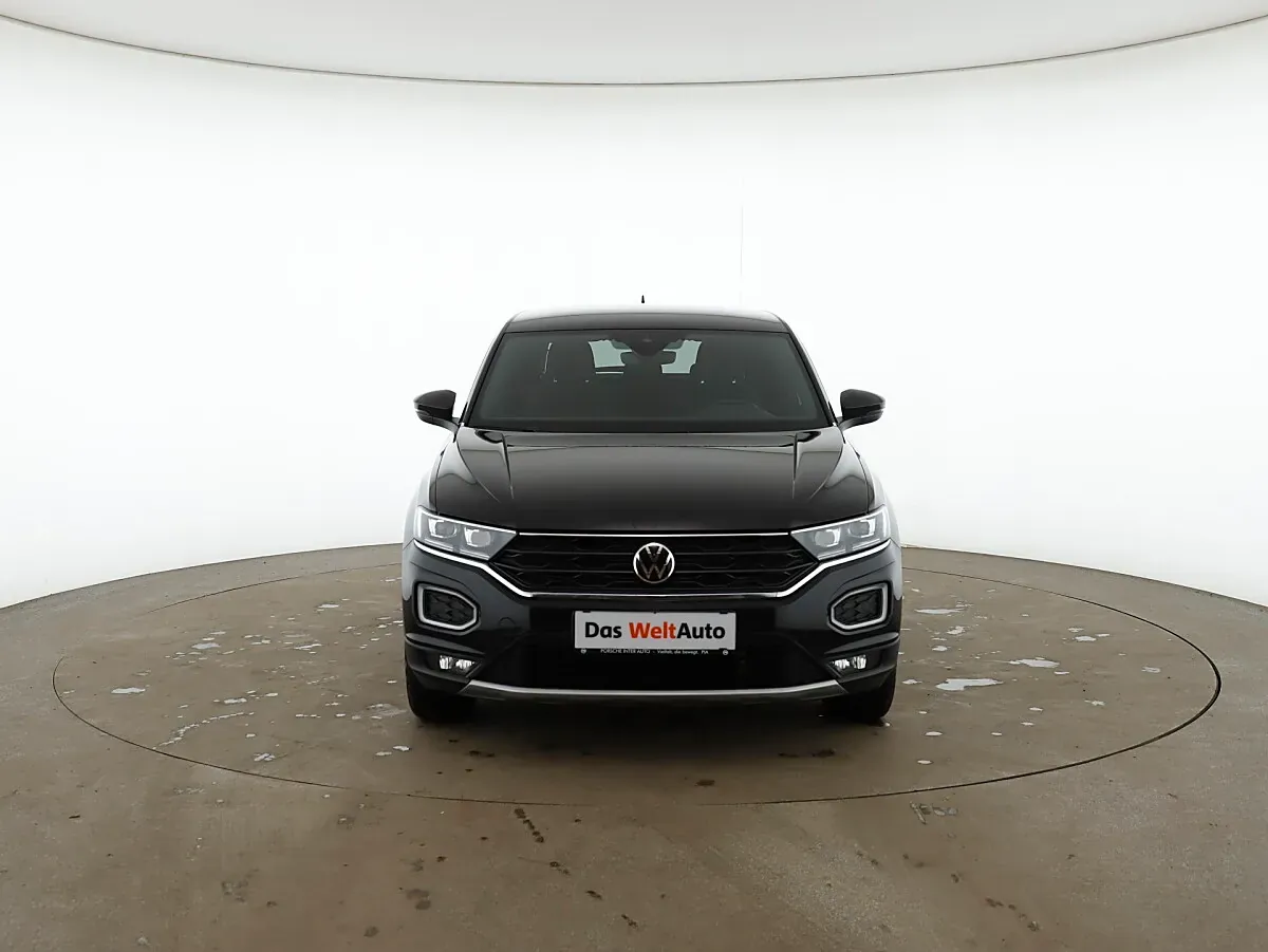 Volkswagen T-Roc 2021 photo 2