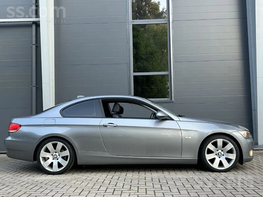 BMW 320 2008 photo 5