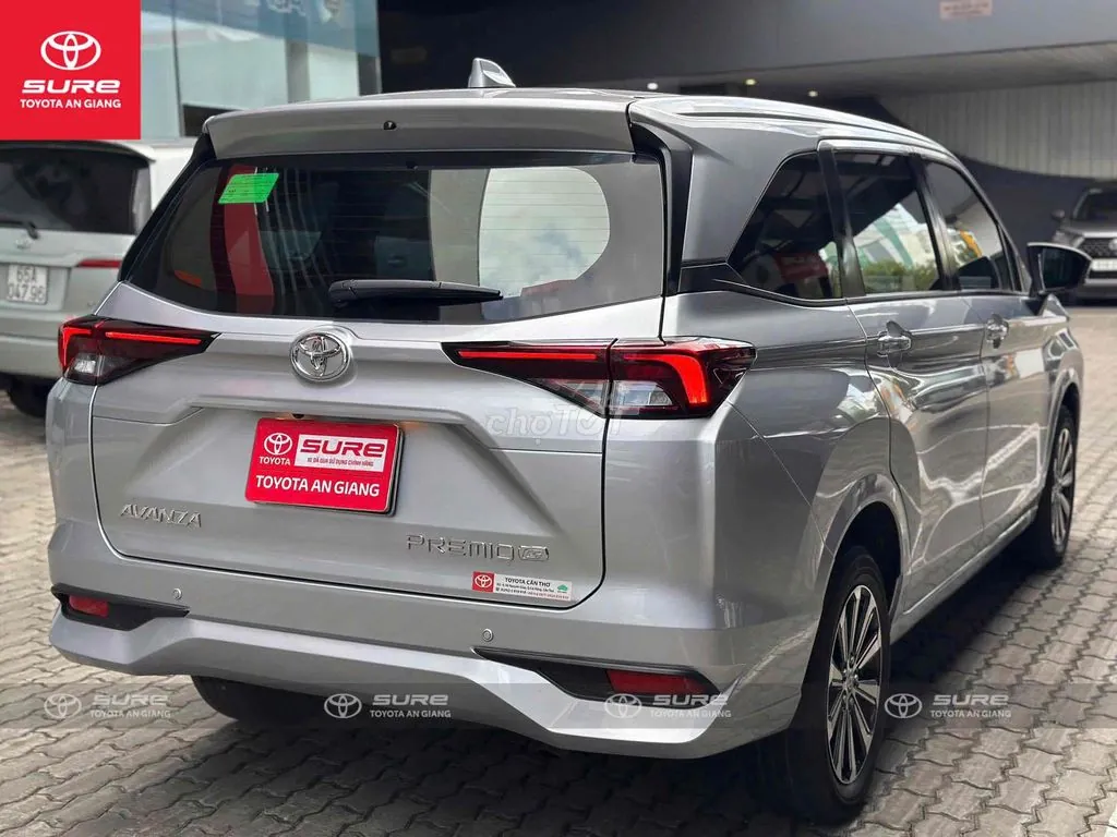Toyota Avanza 2024 photo 4