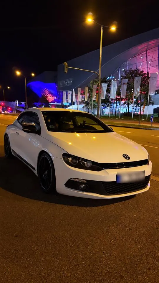 Volkswagen Scirocco 3