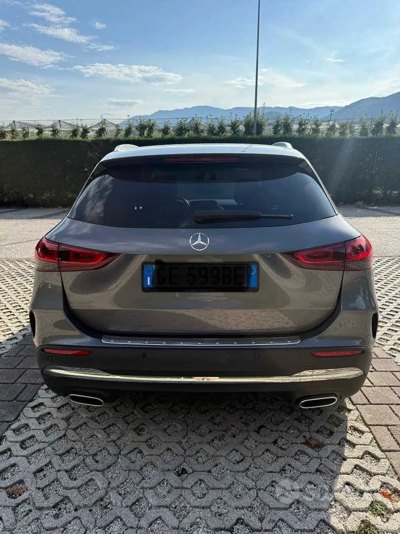 Mercedes-Benz Gla 2022 photo 2