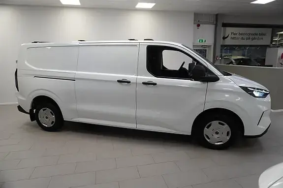 Ford Transit Custom 2024 photo 3