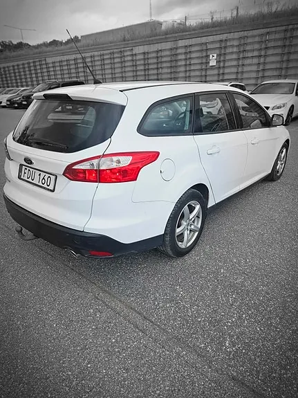 Ford Focus 2014 photo 4