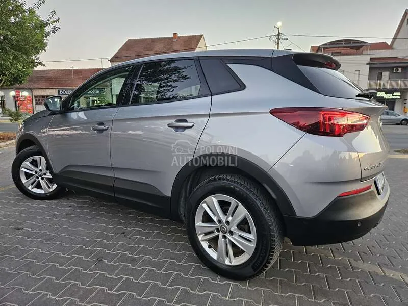 Opel Grandland X 2020 photo 4