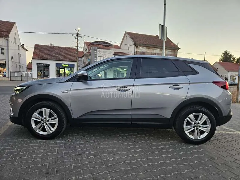 Opel Grandland X 2020 photo 3