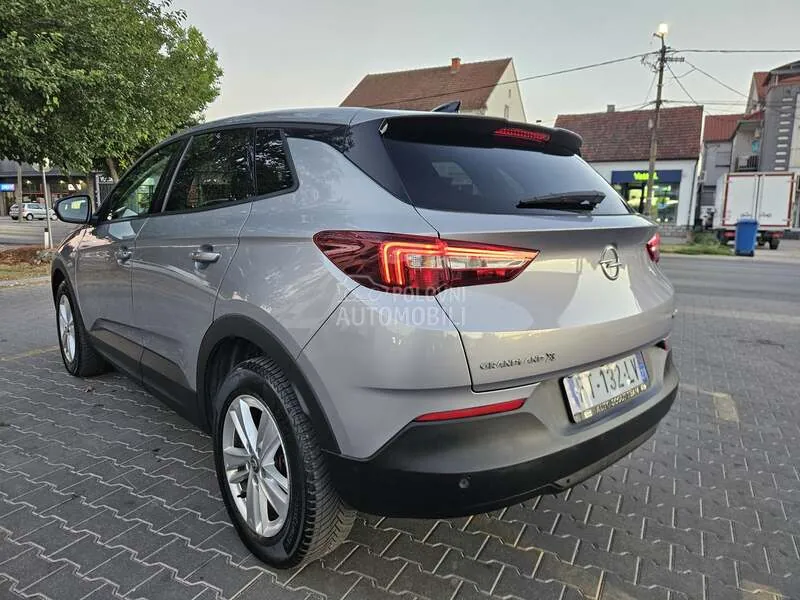 Opel Grandland X 2020 photo 5