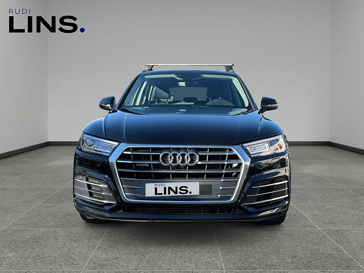 Audi Q5 2020 photo 2
