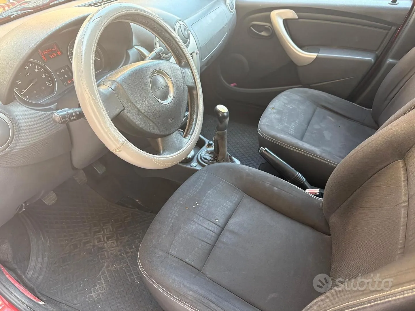 Dacia Sandero Stepway 2011 photo 3