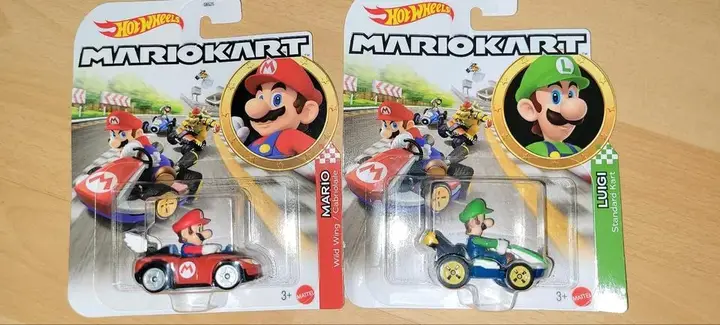 Hot Wheels Mario Kart