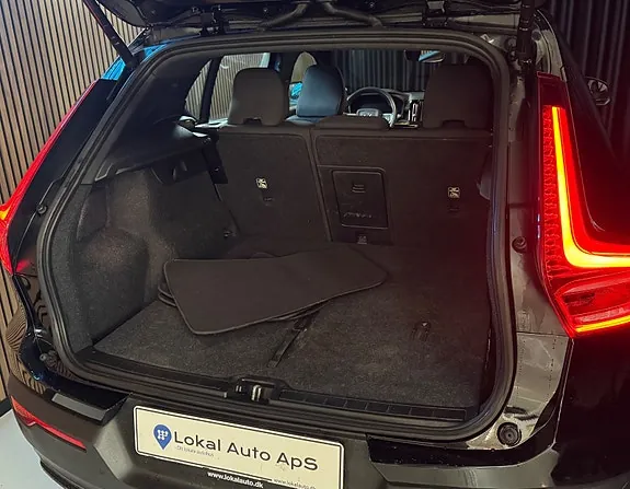 Volvo Xc40 2023 photo 4