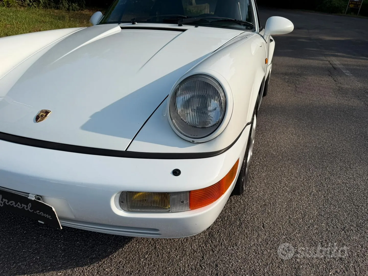 Porsche 911 1990 photo 2