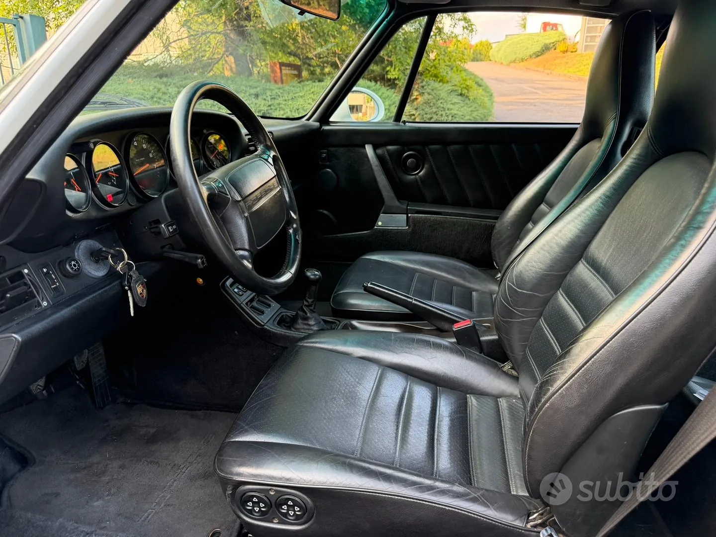 Porsche 911 1990 photo 5