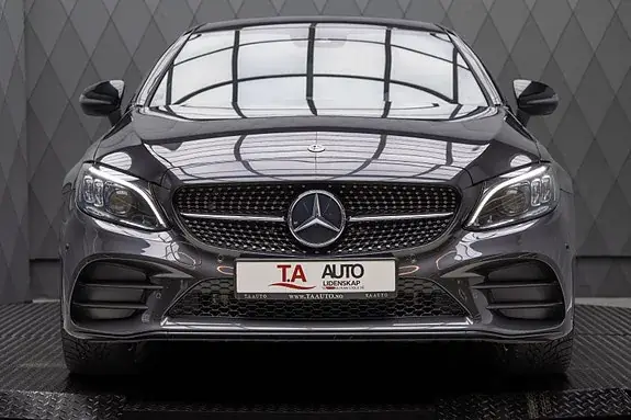 Mercedes-Benz C200 2019 photo 4