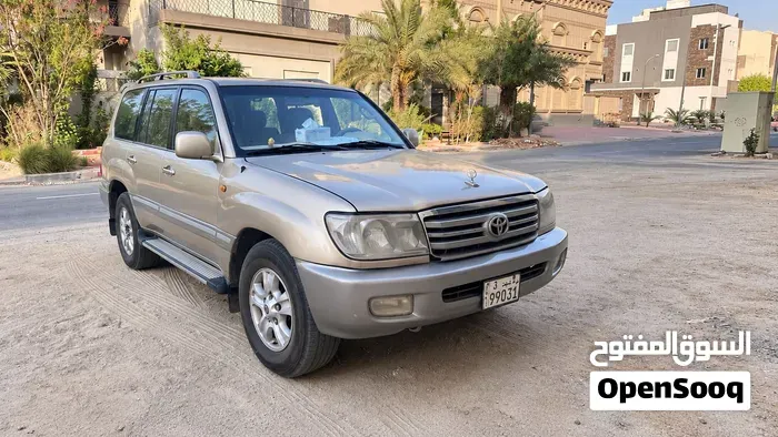 Toyota Land Cruiser 2004 photo 4