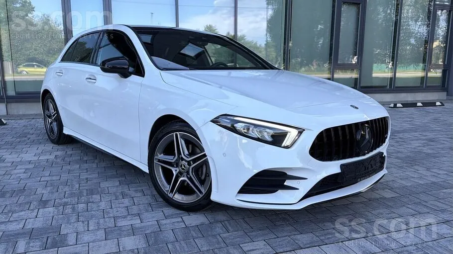 Mercedes-Benz A180D 2018 photo 2