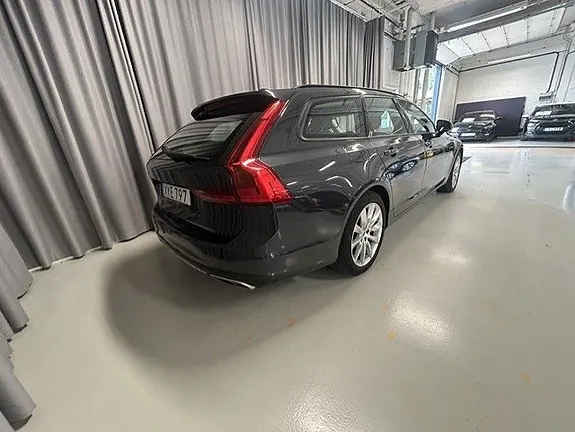 Volvo V90 2018 photo 4