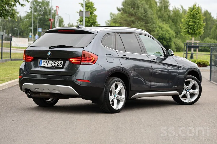 BMW X1 2013 photo 4