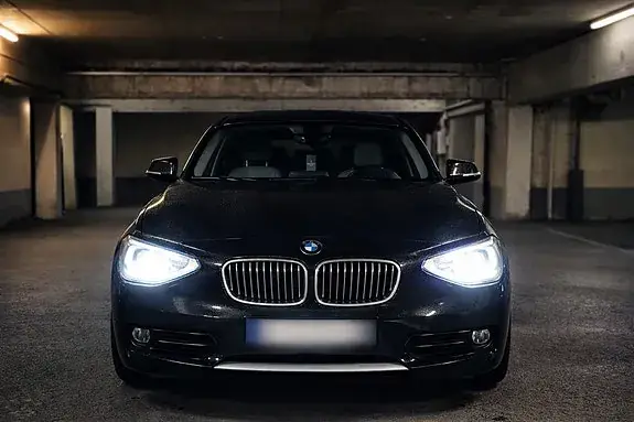 BMW 118D 2012 photo 2