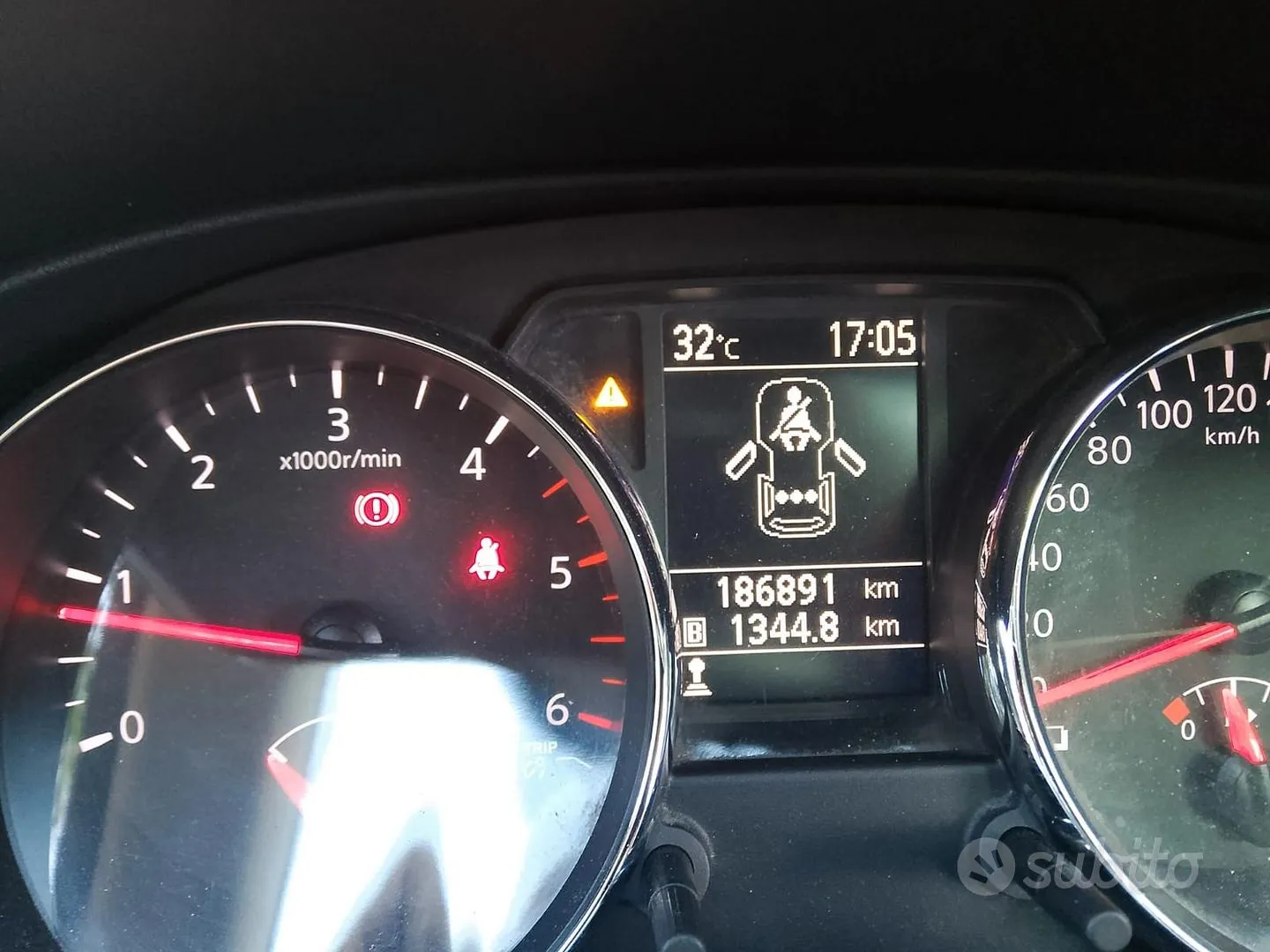 Nissan Qashqai 2013 photo 4