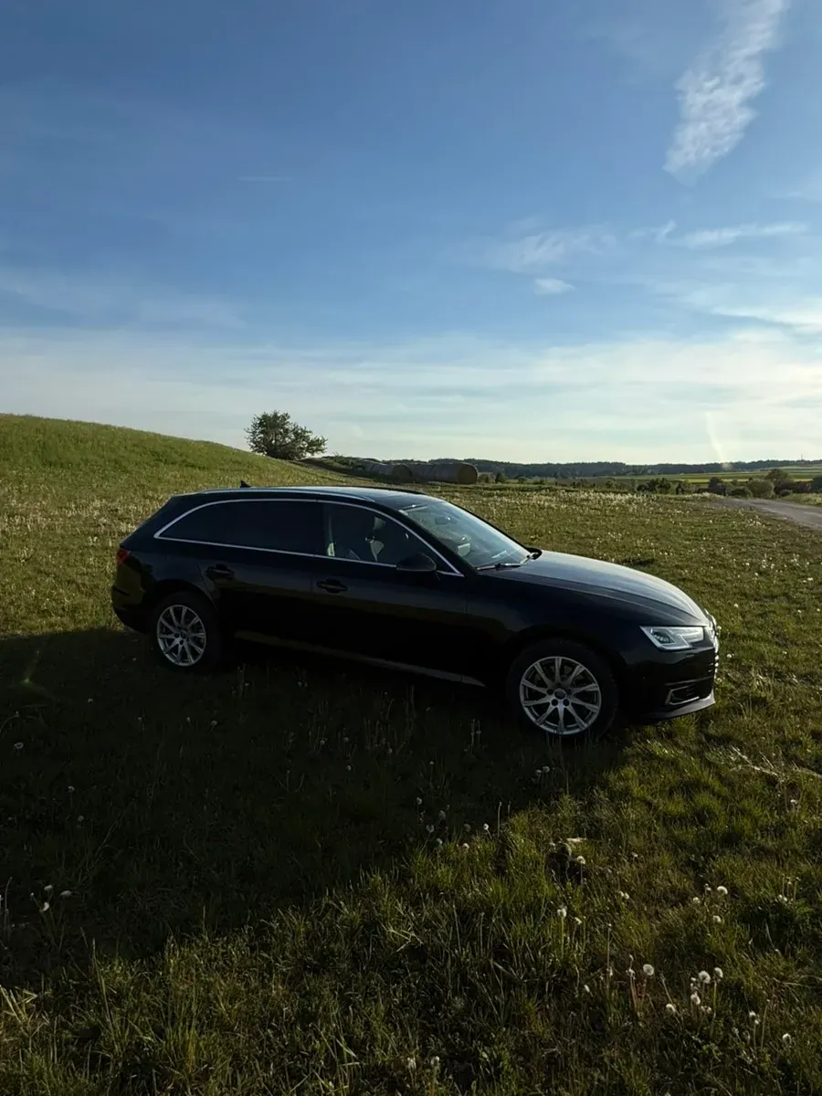 Audi A4 2017 photo 3