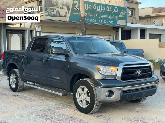 Toyota Tundra 2010 photo 4