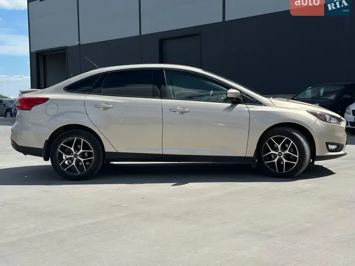 Ford Focus 2017 photo 4
