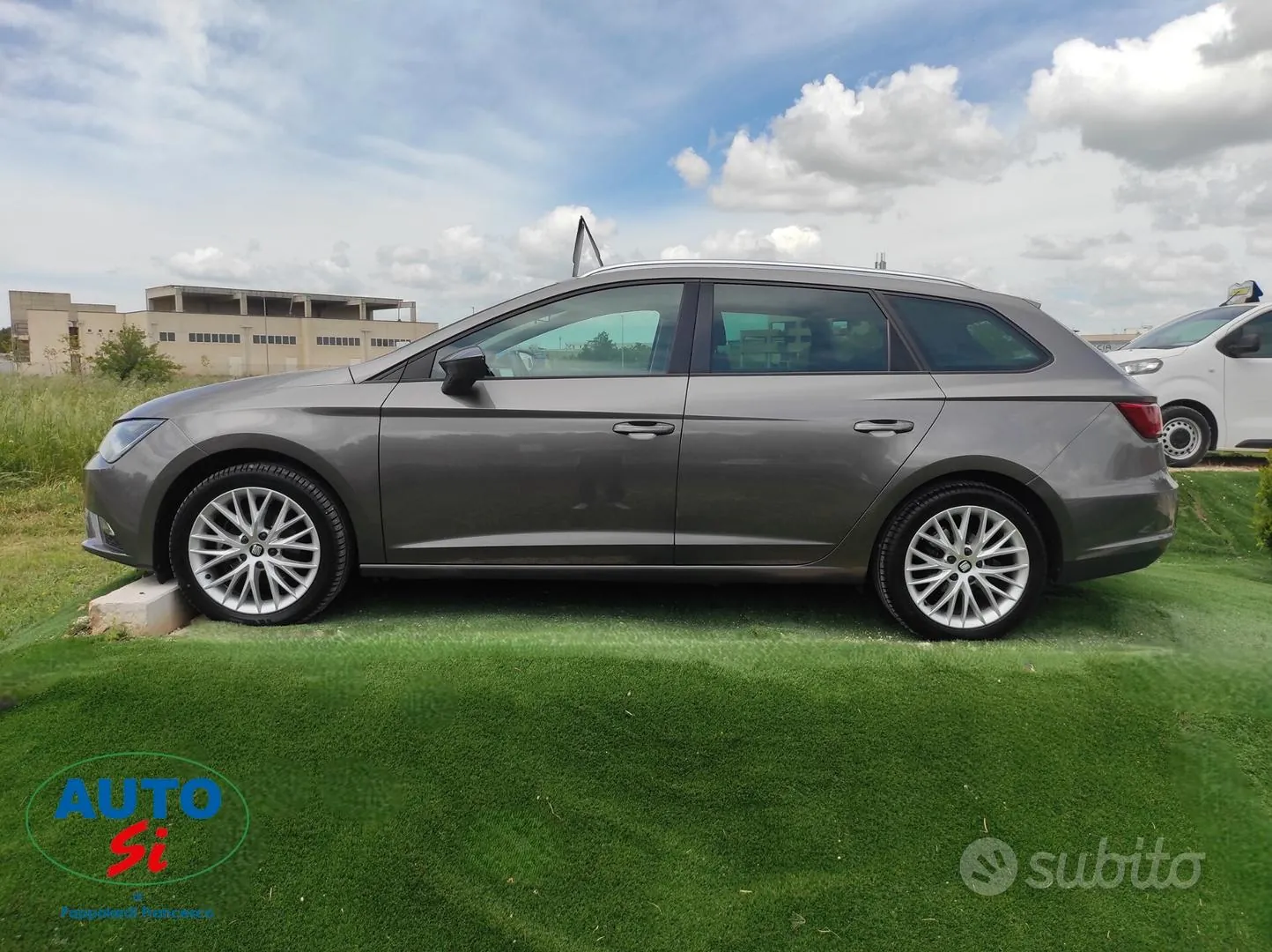 Seat Leon 2015 photo 4
