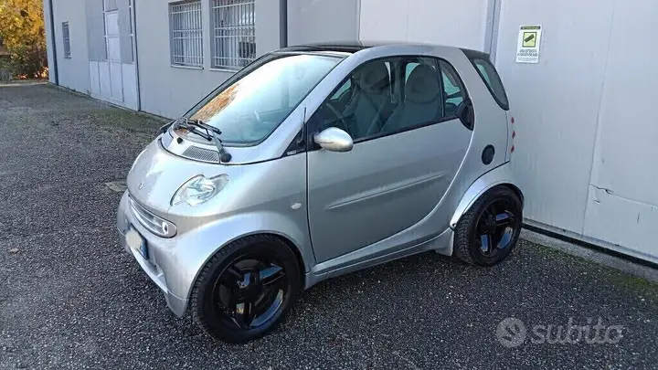 Smart Fortwo 2004 photo 2