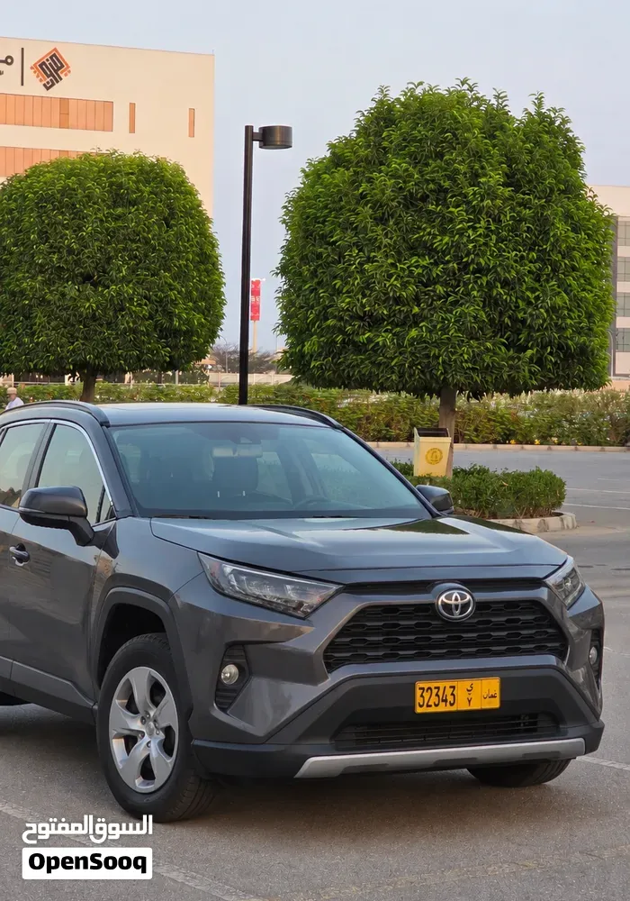 Toyota Rav4 2021 photo 3
