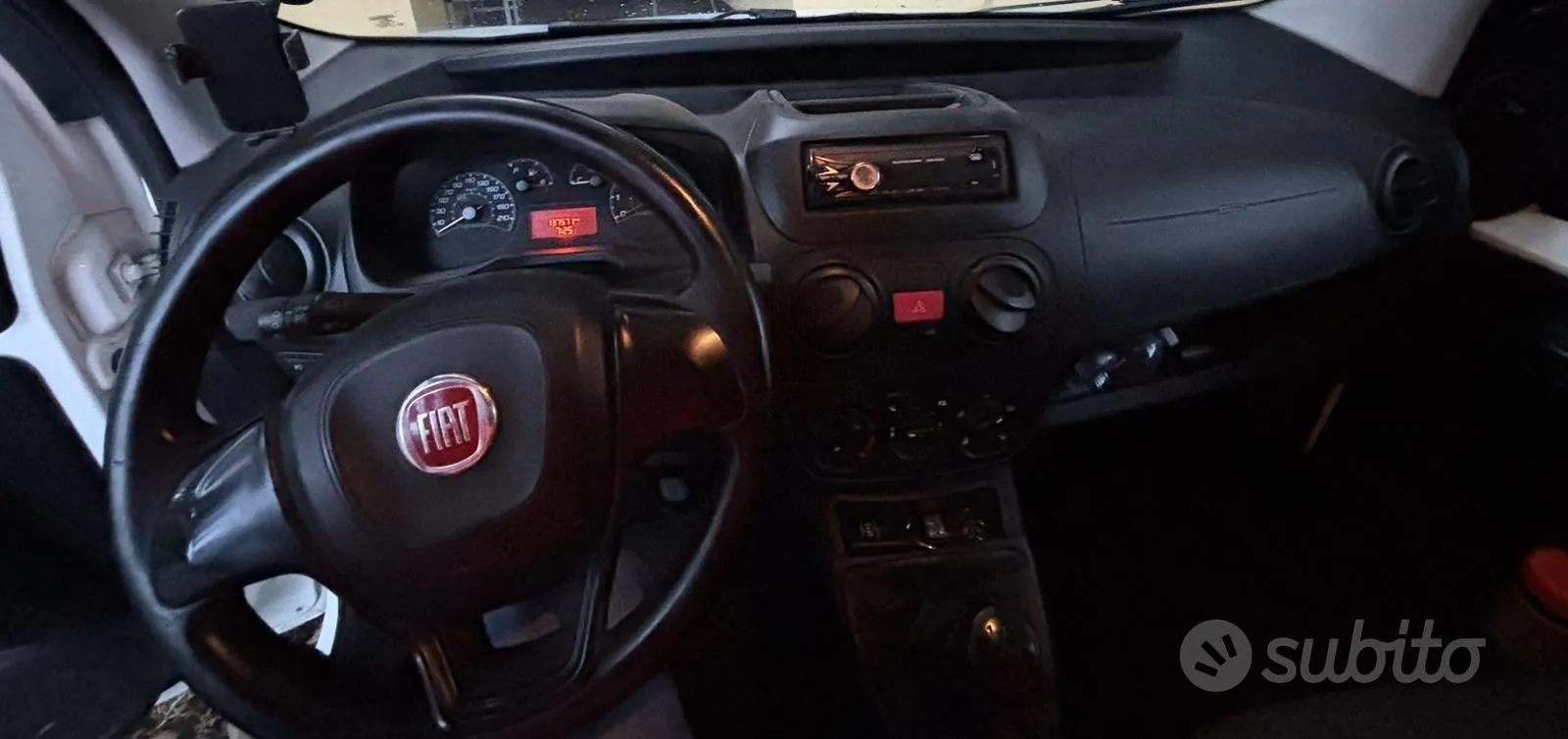 Fiat Fiorino 2015 photo 2
