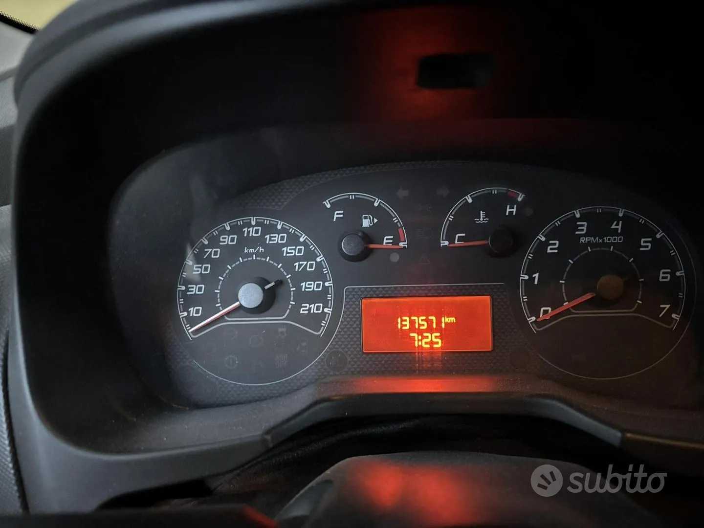 Fiat Fiorino 2015 photo 3