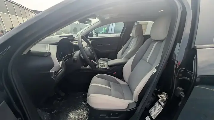 Mazda Cx-30 2026 photo 2