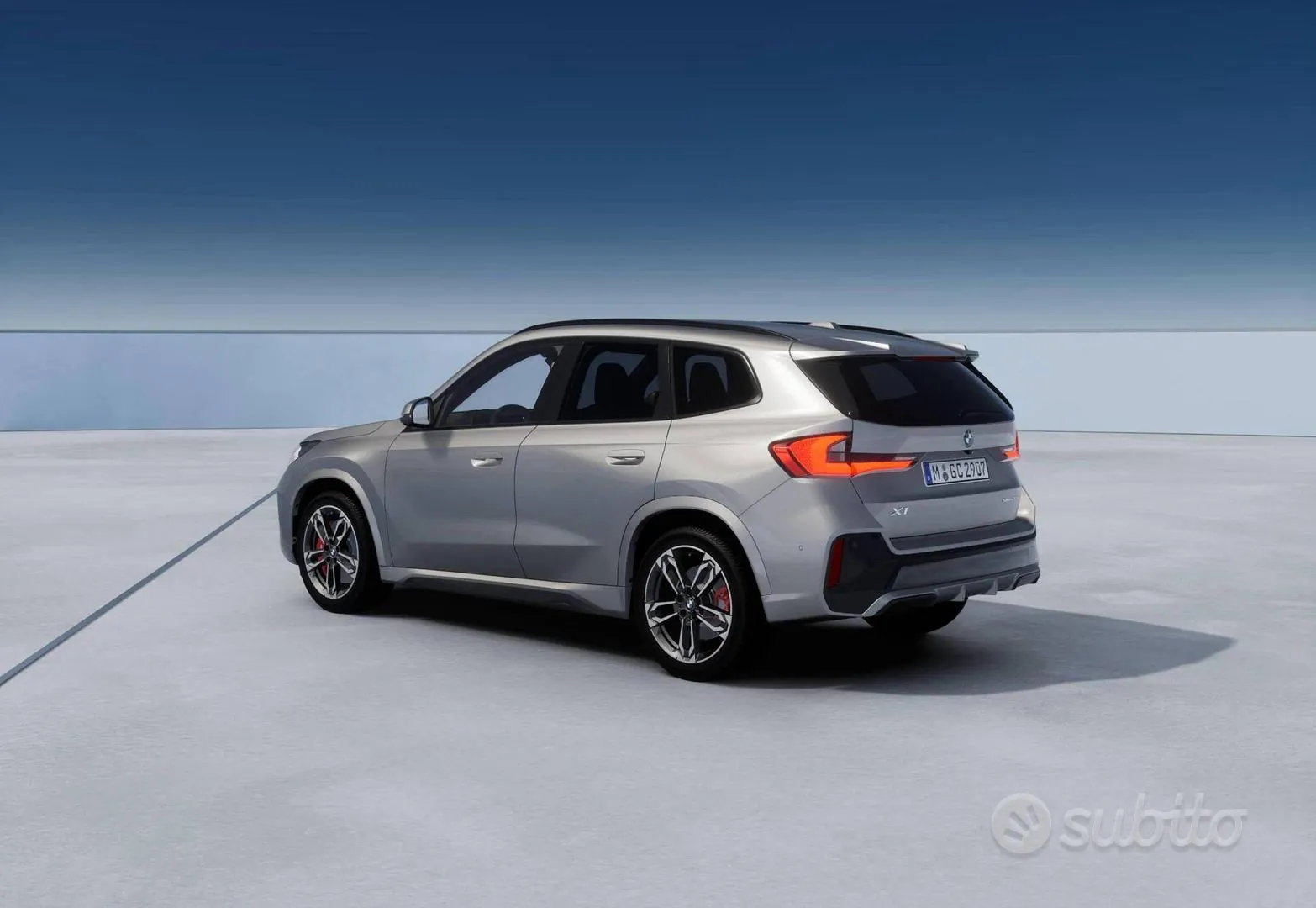 BMW X1 photo 2