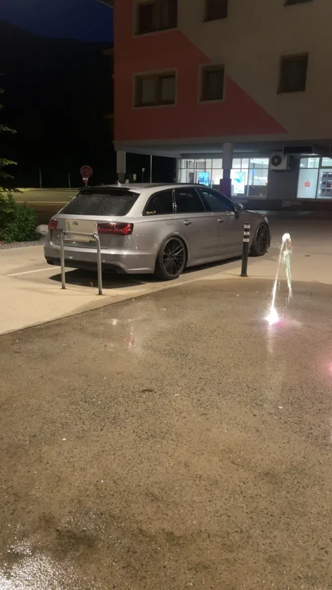 Audi A6 2015 photo 2