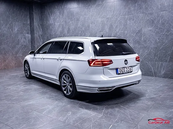 Volkswagen Passat 2017 photo 5