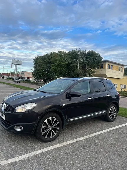 Nissan Qashqai+2 2011 photo 2