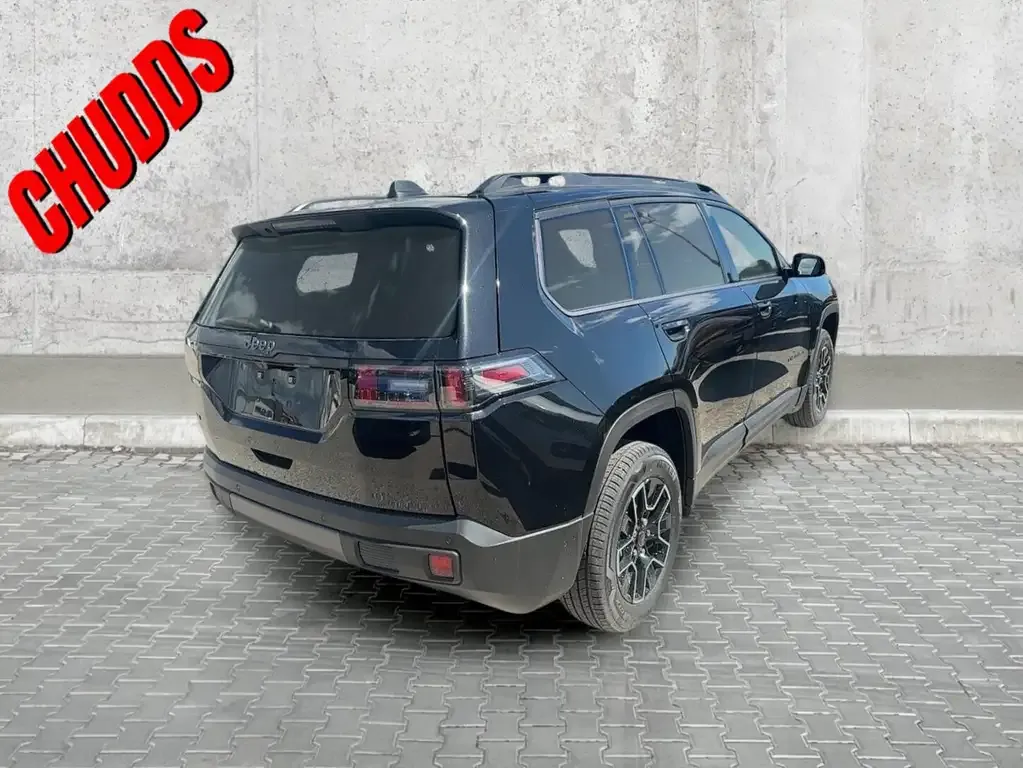 Jeep Cherokee 2026 photo 4